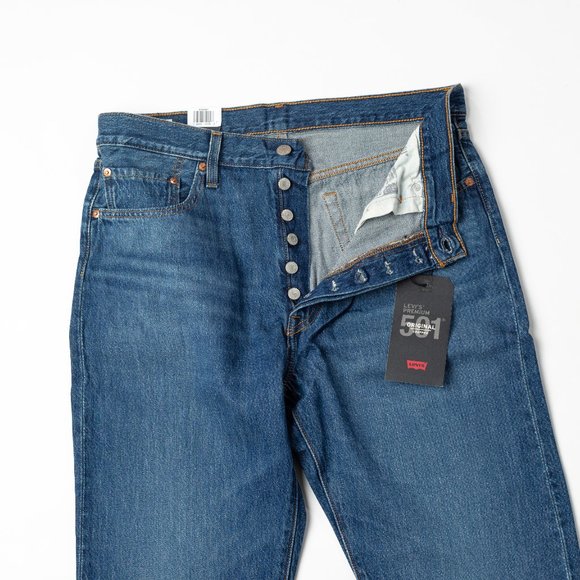 NWT 501 womens Cropped Vintage Jeans 32x26 - Picture 1 of 9